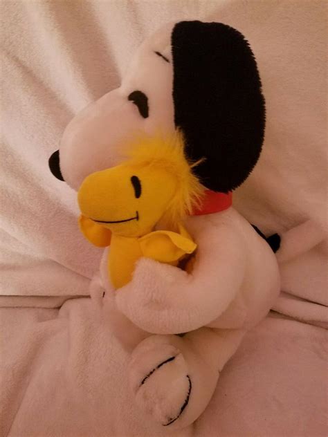 Euc Applause Peanuts Snoopy Hugging Smiley Woodstock Plush Doll 15