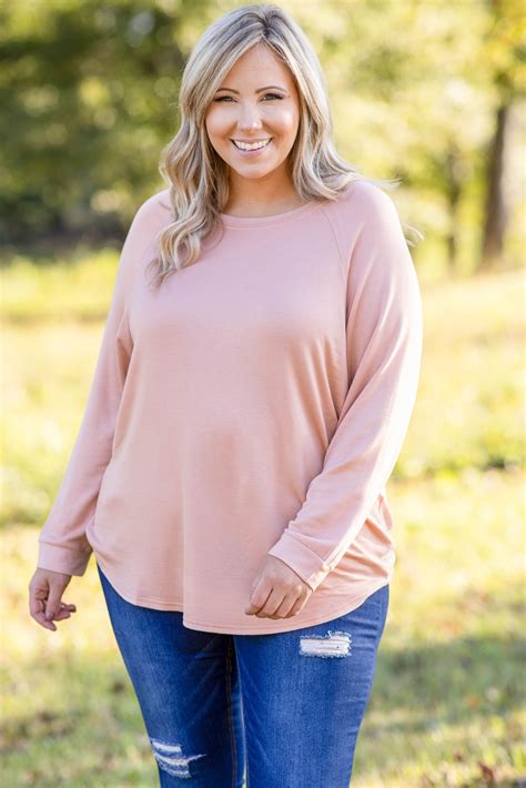 Curved Hem Slouchy Dolman Tunic Blush Fleece Outfit Inspiration Fall Chic Booties Dress