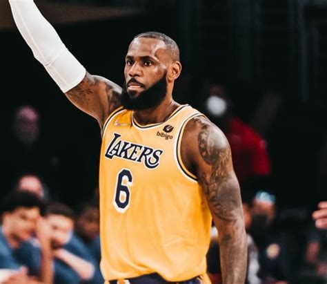 Lebron James Age Height And Net Worth Educationweb