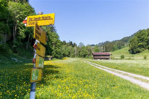 Ber Den Crupspitz Von Seewis Nach Malans