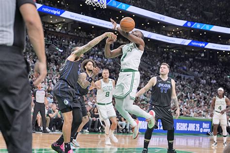 Celtics Rout Mavericks 107 89 In Game One Of Nba Finals Borneo