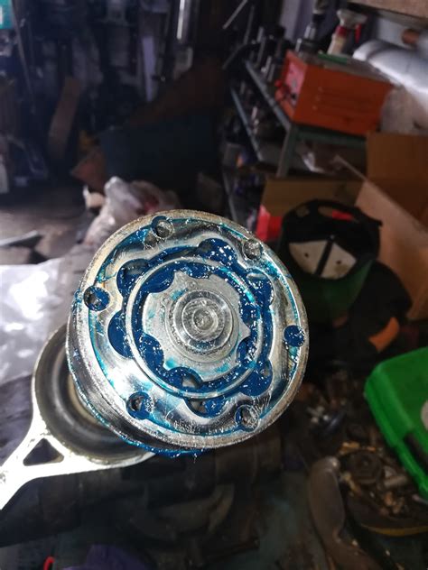 Замена подвесного подшипника на кардане — KIA Sportage (3G), 2 л, 2013 ...