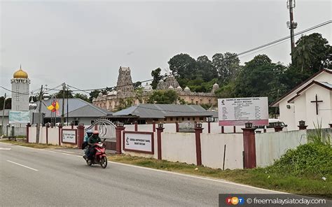 Sleepy Bukit Rotan Shines The Light On Religious Harmony Fmt