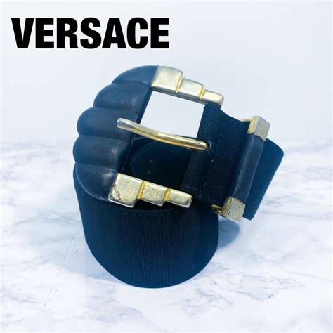 【やや傷や汚れあり】gianni Versace ジャンニヴェルサーチ ヴェルサーチ ゴールド金具 ベルト ブラック 黒 ビッグロゴ の落札