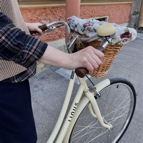 Корзина на руль велосипеда прочная вместительная