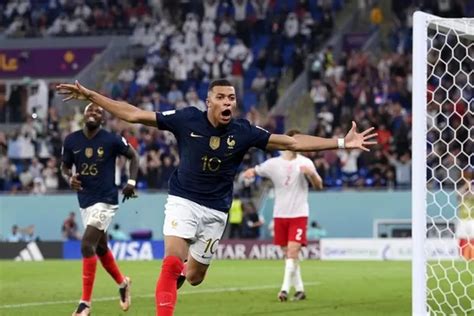 Kylian Mbappe Sementara Pimpin Top Skor Piala Dunia 2022 Haluan Kepri