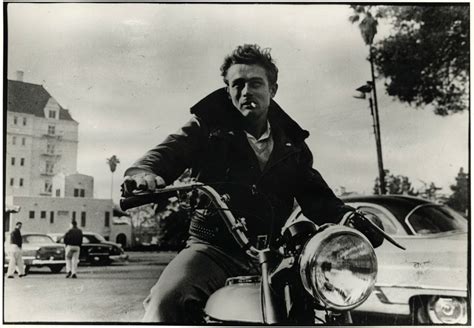 Motoblogn James Dean 1955 Triumph Trophy