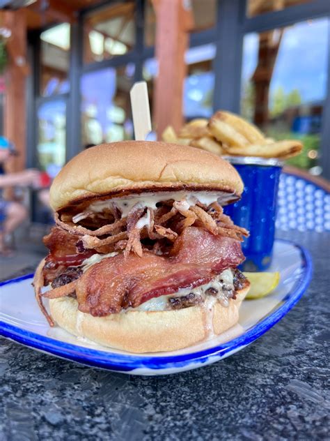 End of Summer Blues Burger – Mountain Burger Bend