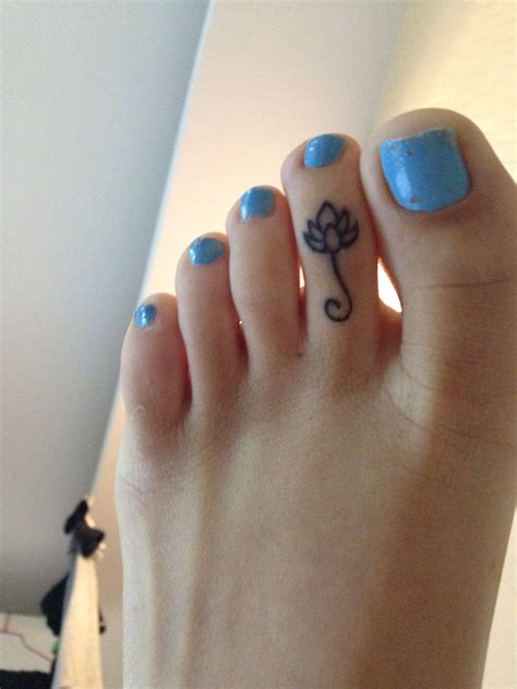 Flower Toe Tattoos Printable Calendars At A Glance