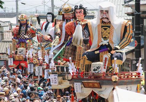 巨大な武者人形に歓声 福井・坂井の三国祭 読んで見フォト 産経フォト