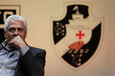 Morre Roberto Dinamite maior ídolo da história do Vasco Esportes