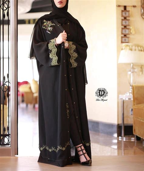 PINNED BY MUSKAJAHAN ABAYA KHALEEJI STYLE Abayas Fashion Abaya