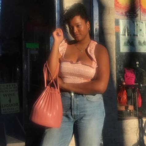 7 Hot Sexy Nadia Mason Bikini Pics