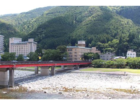 温泉♨️大好き👩💕 on Twitter: "【下呂巡り】情緒あふれる街並みで美人の湯「下呂温泉」と飛騨の旬を味わう - Goo-net（グー ...