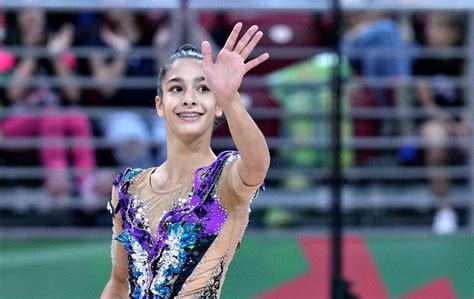 Strepitosa Sofia Raffaeli Campionessa Mondiale Di Ginnastica Ritmica