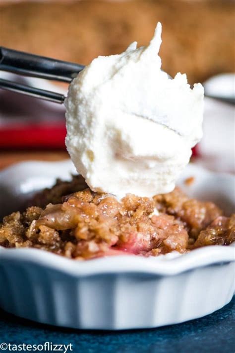 Easy Rhubarb Crisp Recipe {easy Rhubarb Crumble With Oatmeal}