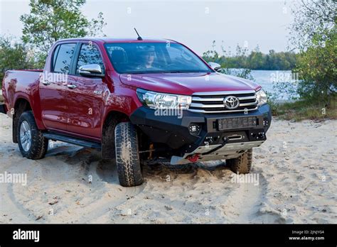 Ukraine Kiew Oktober Roter Neuer X Pickup Mit Toyota Hilux