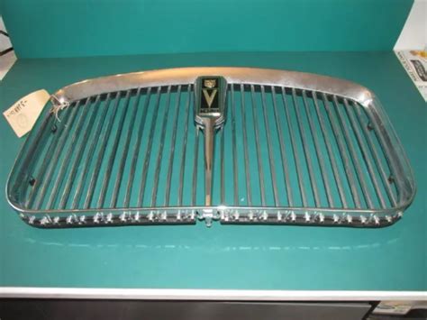 Jaguar Xj12 Series 1 Nos Radiator Grille Assy Bd38895 £495 00 Picclick Uk