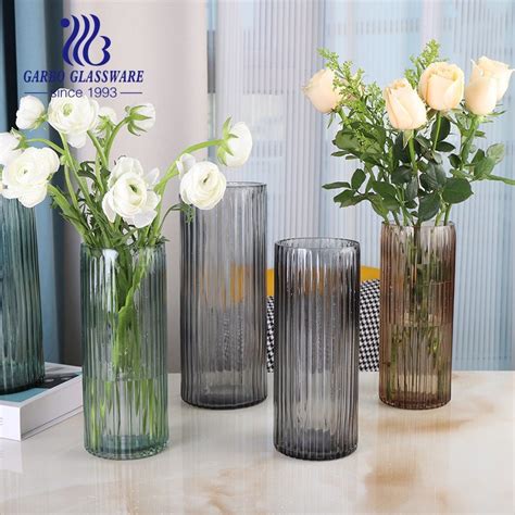 Vertical Stripes Designs Glass Vase Customized Spray Colors Glassware