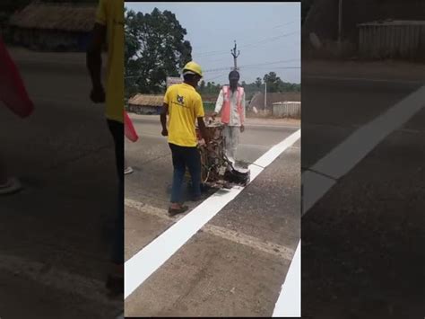 Road Marking Hot Applied Thermoplastic Paint Drop On Glass Beads Manufacturer From Rangareddy