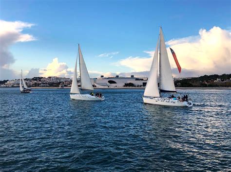 Gita In Barca A Vela Da Doca Do Bom Sucesso A Tago Con Visita Turistica