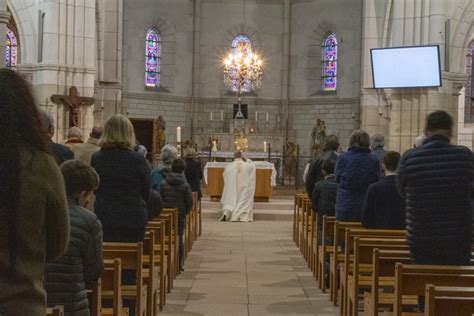 Solennit Du Saint Sacrement Aillant Sur Tholon