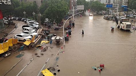 Chine des inondations extrêmement graves font au moins 12 morts