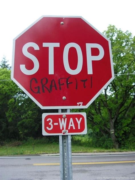 funny stop signs (15) | KLYKER.COM