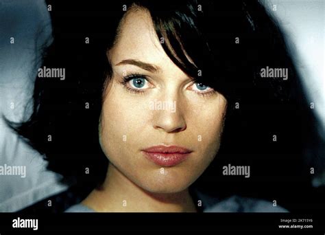 Femme fatale rebecca romijn hi-res stock photography and images - Alamy