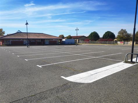 Lauragais Marquage Cintegabelle Parking