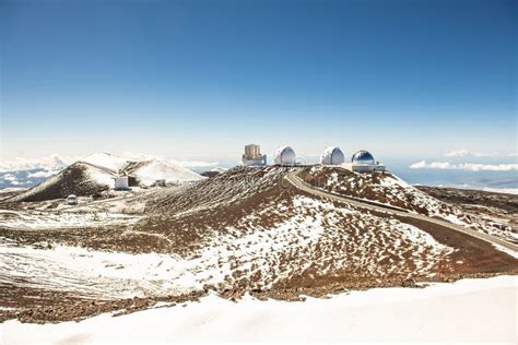 The Hawaii Big Island Mauna Kea Volcano Observatory Stock Image - Image of mountain, dormant ...