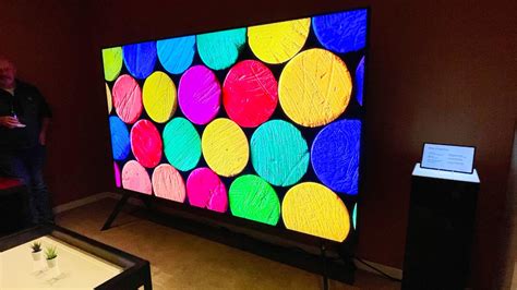 TCL desafia concorrência a maior TV Mini LED 4K do mundo