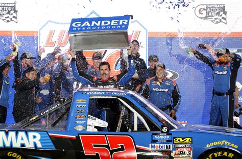 Nascar Truck Series Stewart Friesen Wins Lucas Oil