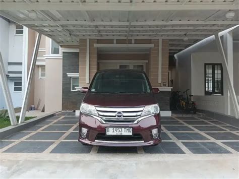 Di Jual Cepat Nissan Serena C Hws Automatic Tahun Keyless