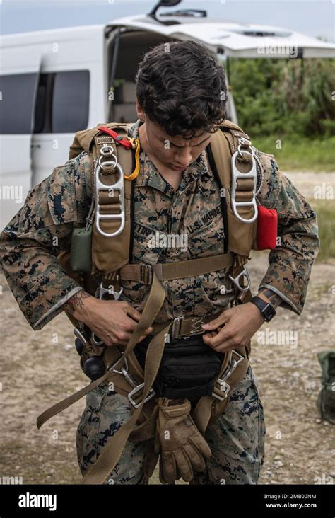 Us Marine Corps Cpl Benjamin Nutting A Parachute Rigger With 3rd