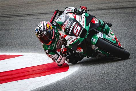 Honda Doesnt Know Yet What Is Good To Do On Motogp Bike Zarco