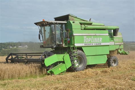 Deutz Fahr Topliner Hts Combine Harvester Cutting Win Flickr