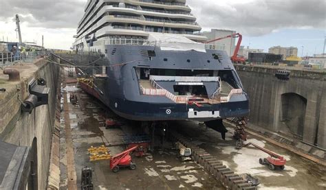 Saint Nazaire Le Super Yacht Ilma Repose Toujours Dans La Forme