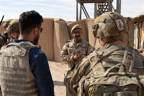 DVIDS - Images - 25th Infantry Division Soldiers greet Iraqi troops ...