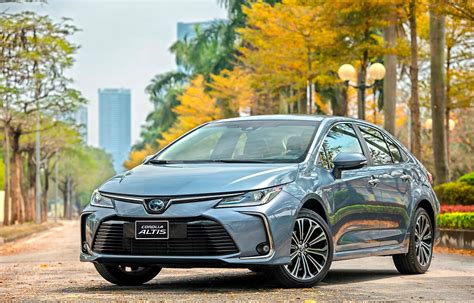 Giá xe Toyota Corolla Altis 2023 lăn bánh T5 2023 và ưu đãi tốt