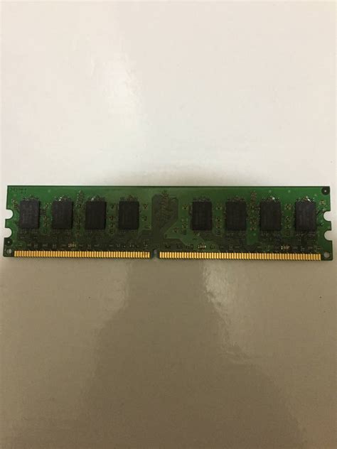 Yahooオークション C823 Sanmax 2rx8 Pc2 6400u 555 2gbx1枚 中古動