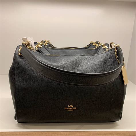 Coach Mia Shoulder Bag Black Averand