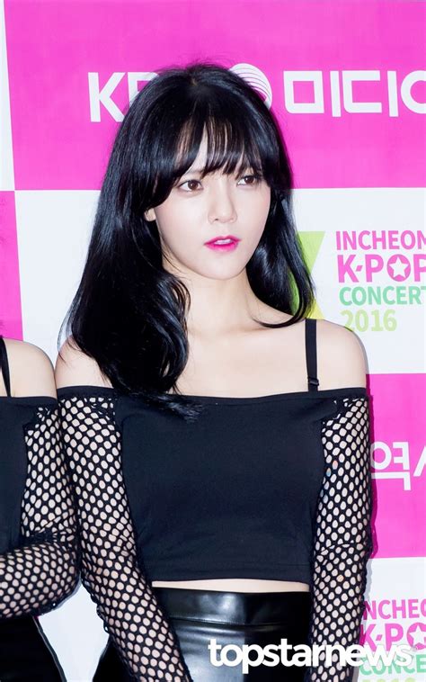 [hd포토] 에이오에이 Aoa 지민 샤방샤방 꽃미모 Topstarnews Jimin Aoa Kpop Girls Female Idol