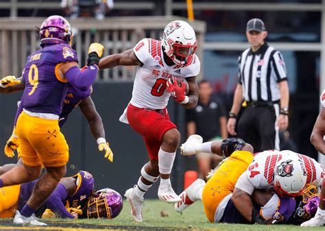 Photos Nc State Wolfpack Vs Ecu Pirates Saturday Sept The