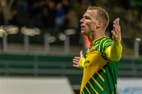 Ado Den Haag Maakt Tegen De Graafschap Vijf Doelpunten In Tweede Helft