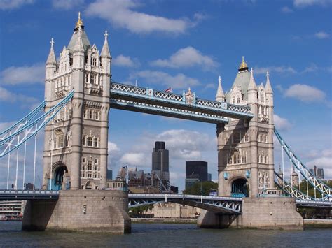 Tower Bridge, London jigsaw puzzle in Bridges puzzles on ...