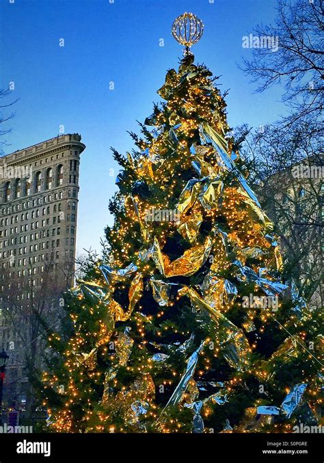 Flat iron square christmas hi-res stock photography and images - Alamy