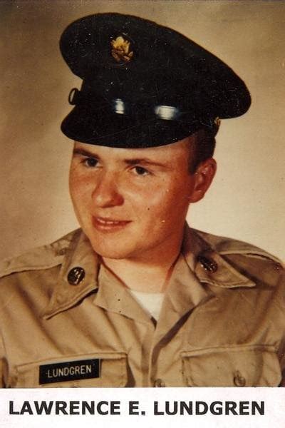 THE WALL OF FACES Vietnam Veterans Memorial Fund