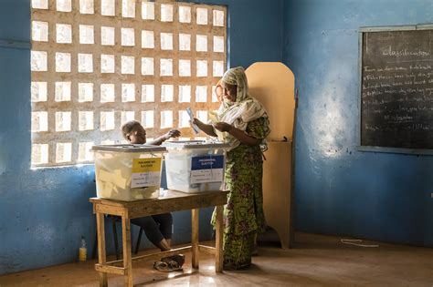 Sierra Leone Electoral Commission declares incumbent president winner ...