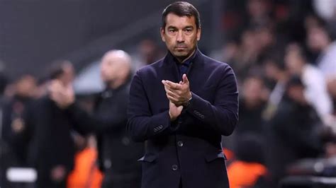 Giovanni van Bronckhorst tan istifa cevabı Duhuliye